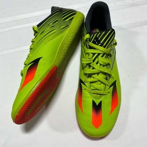 Soccer Messi 15.3 indoor soccer shoes